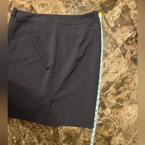 Loft pencil skirt size 12 p - Picture 5 of 7